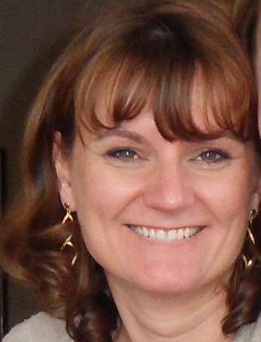 Carole COURET